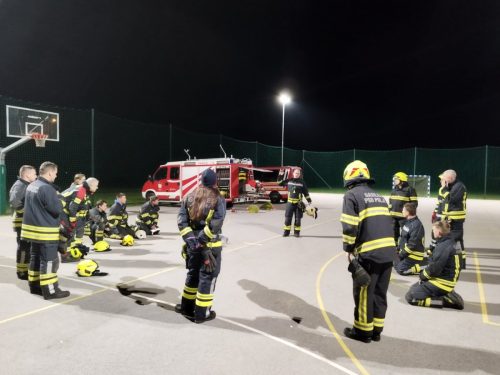 IMG-00cdcd6649a51b5d845fa47d75860561-V